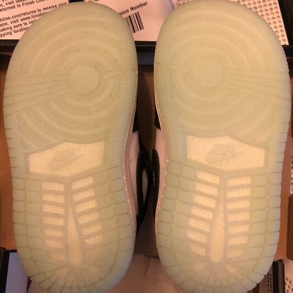 JORDAN 1 MID SE (TD) - Picture 3 of 7